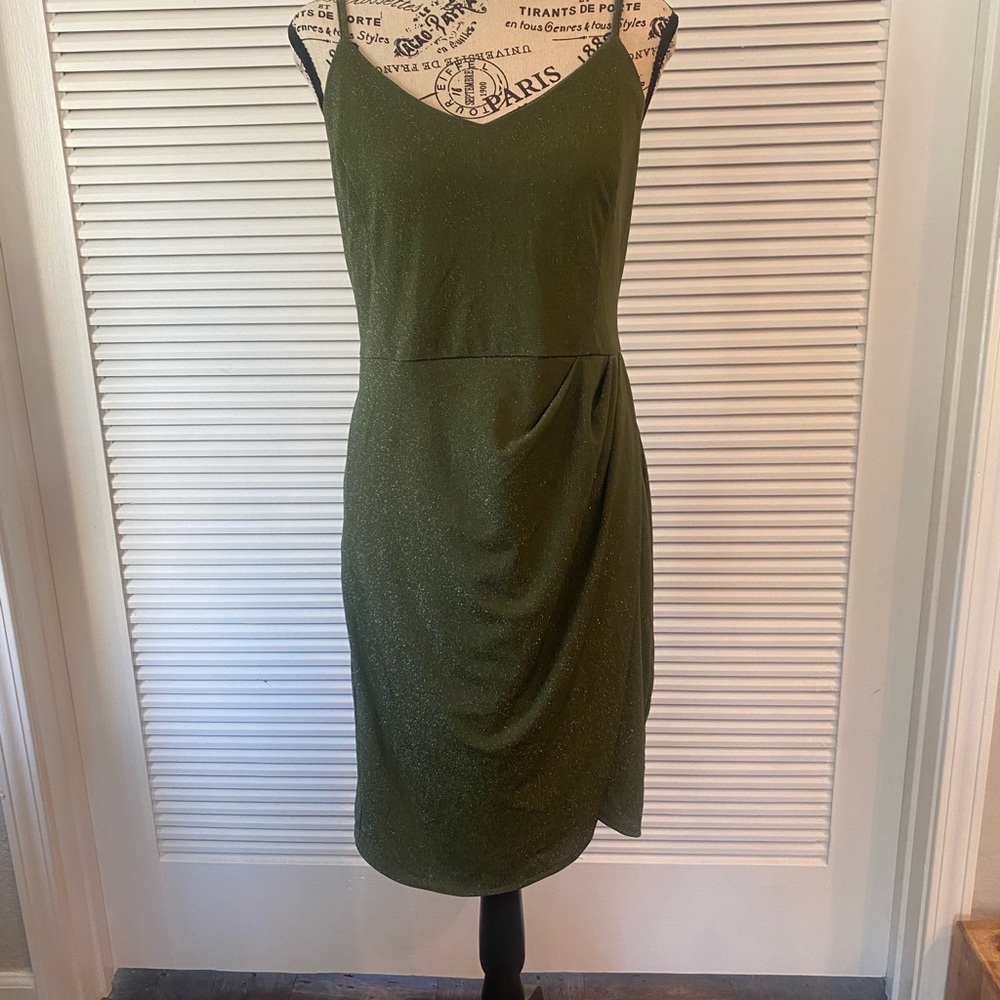 Women’s Rouch dress, Olive green with shimmer, size XL